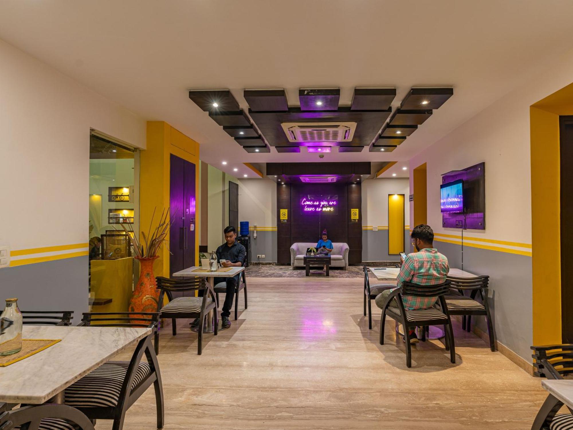 The Hosteller Delhi Нью-Делі Екстер'єр фото